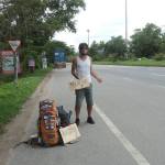 Como hacer dedo en paises que no se habla español ni ingles.