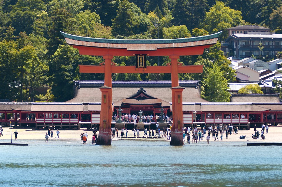 MIYAJIMA (JAPÓN)